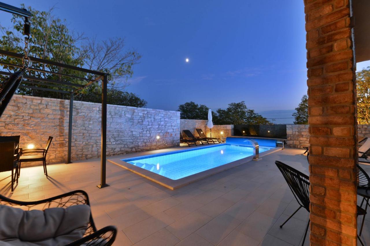 Stone Villa Didovi Snovi With Heated Pool Lisane Ostrovicke Экстерьер фото