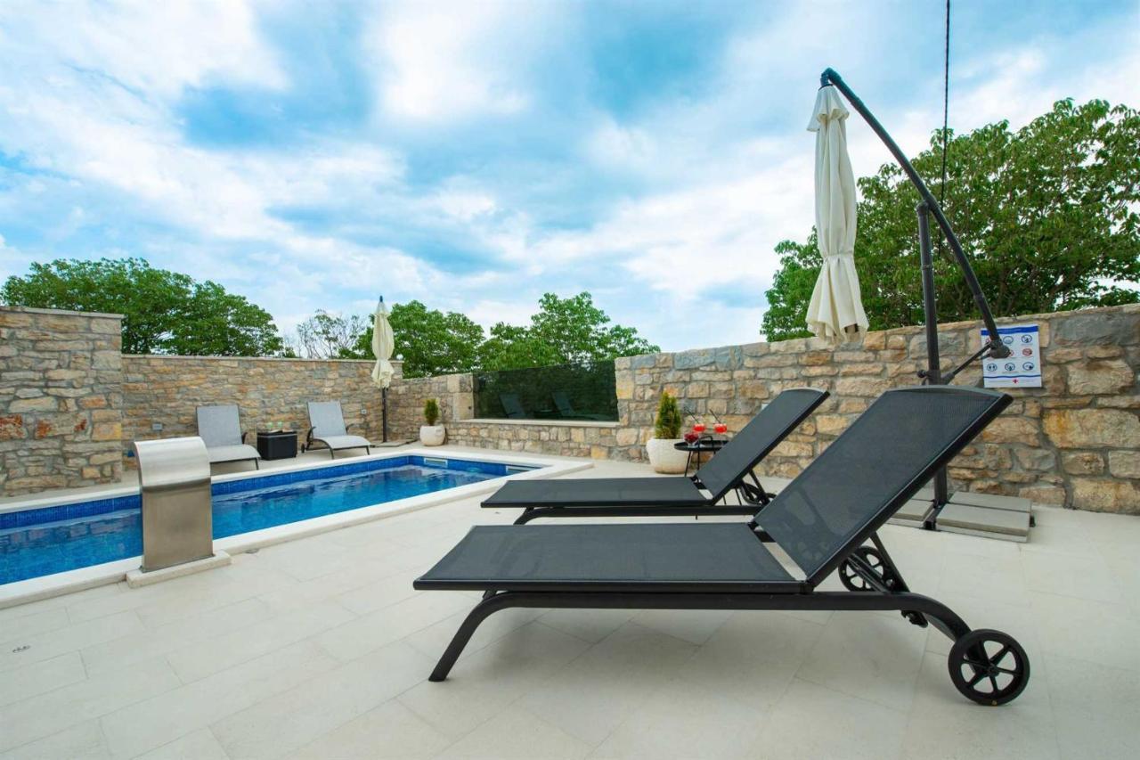 Stone Villa Didovi Snovi With Heated Pool Lisane Ostrovicke Экстерьер фото