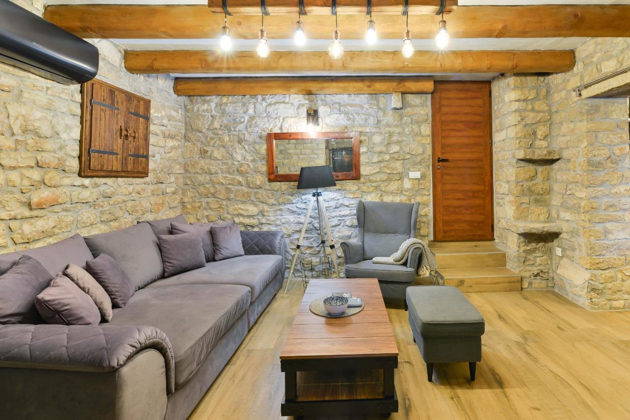 Stone Villa Didovi Snovi With Heated Pool Lisane Ostrovicke Экстерьер фото