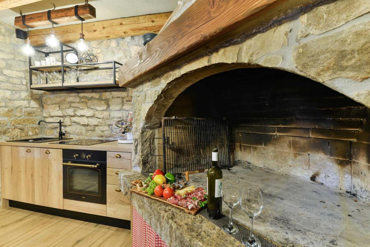 Stone Villa Didovi Snovi With Heated Pool Lisane Ostrovicke Экстерьер фото