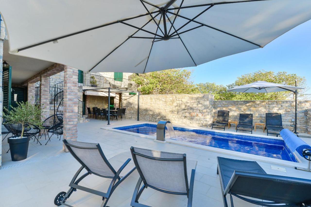 Stone Villa Didovi Snovi With Heated Pool Lisane Ostrovicke Экстерьер фото