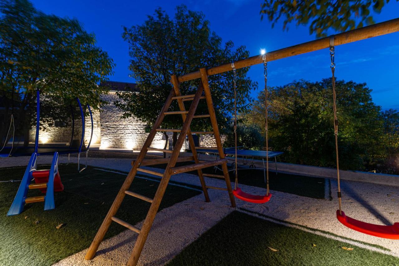 Stone Villa Didovi Snovi With Heated Pool Lisane Ostrovicke Экстерьер фото